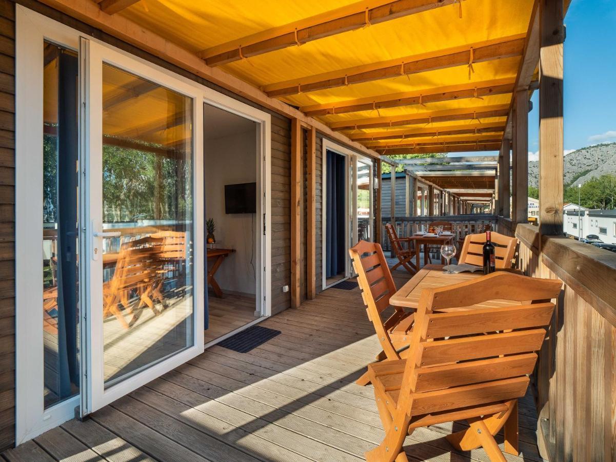 Mediteran Travel Mobile Homes Miran Pirovac Exterior foto