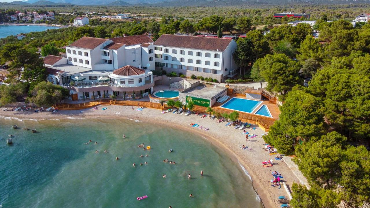 Mediteran Travel Mobile Homes Miran Pirovac Exterior foto